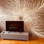 Senfzimmer Mit Balkon *