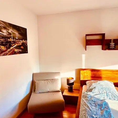 Senfzimmer Mit Balkon Gerwisch