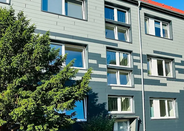 Senfzimmer Mit Balkon 아파트 Gerwisch