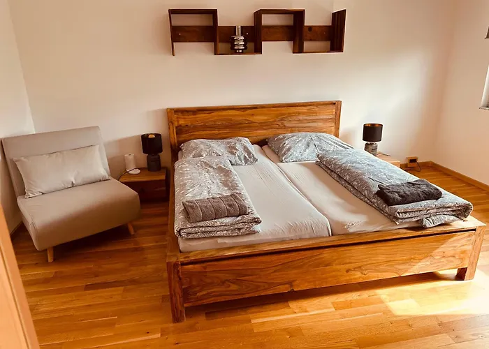 Senfzimmer Mit Balkon 아파트 Gerwisch